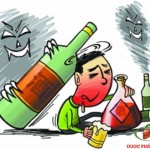 uong-ruou-con-dao-hai-luoi